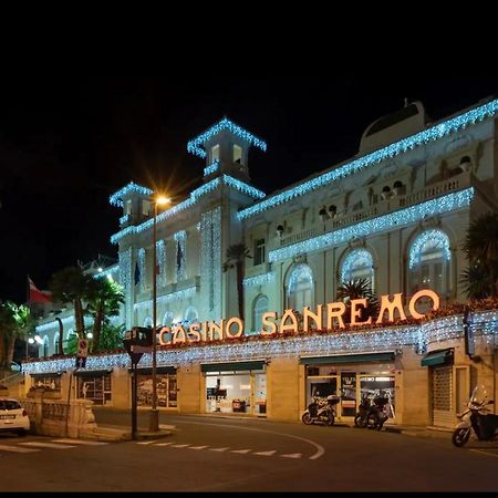 Vasca Idromassaggio, Appartamento Incantevole Sanremo Eksteriør bilde